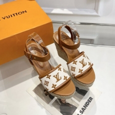 Louis Vuitton Sandals